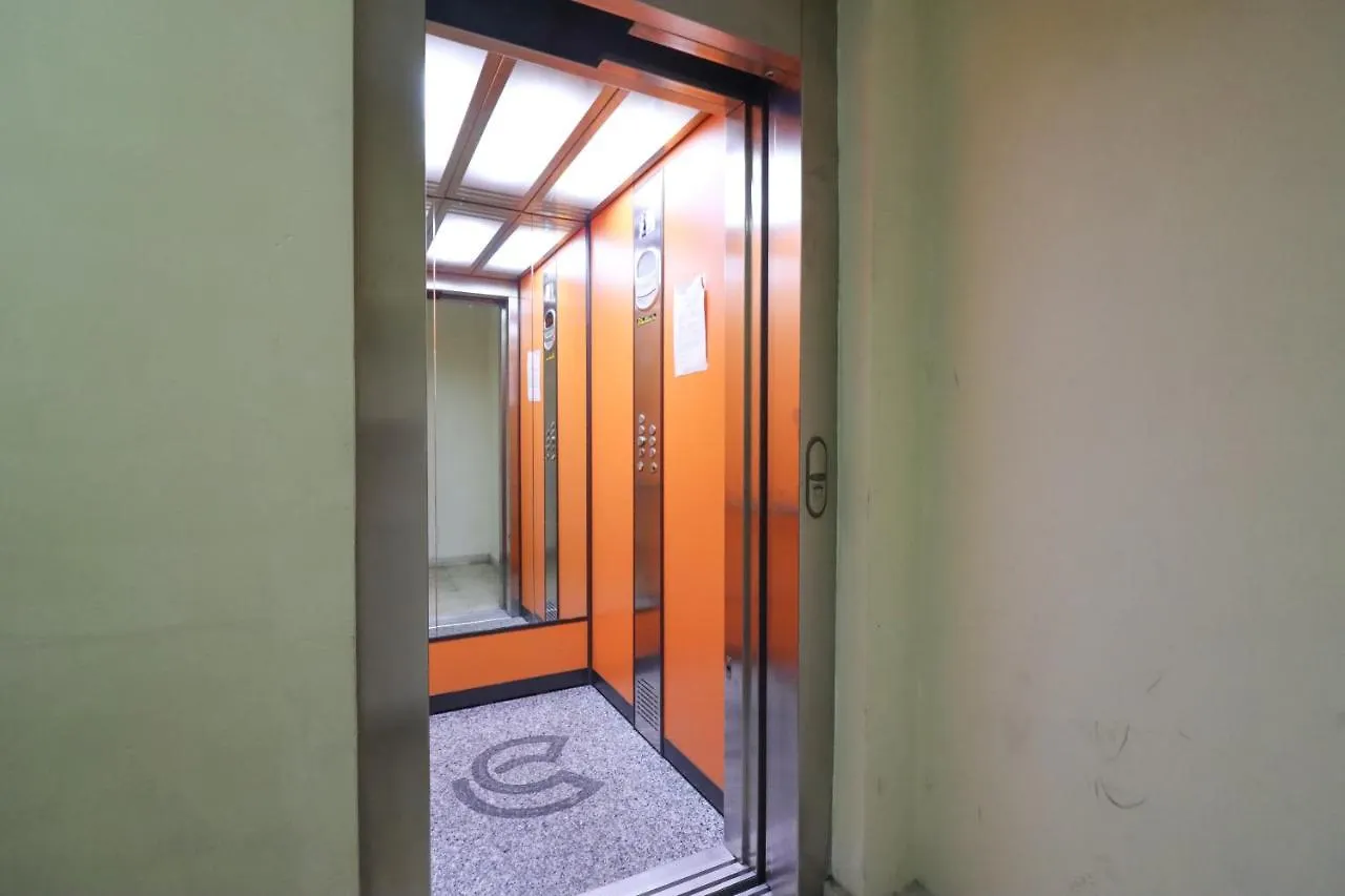 Bright Duplex Apartment For Families-Vicalv Madrid