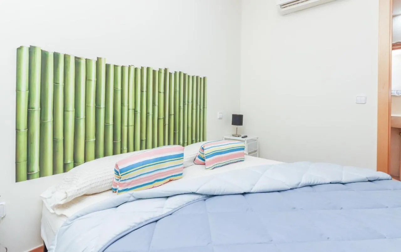 Bright Duplex Apartment For Families-Vicalv Madrid