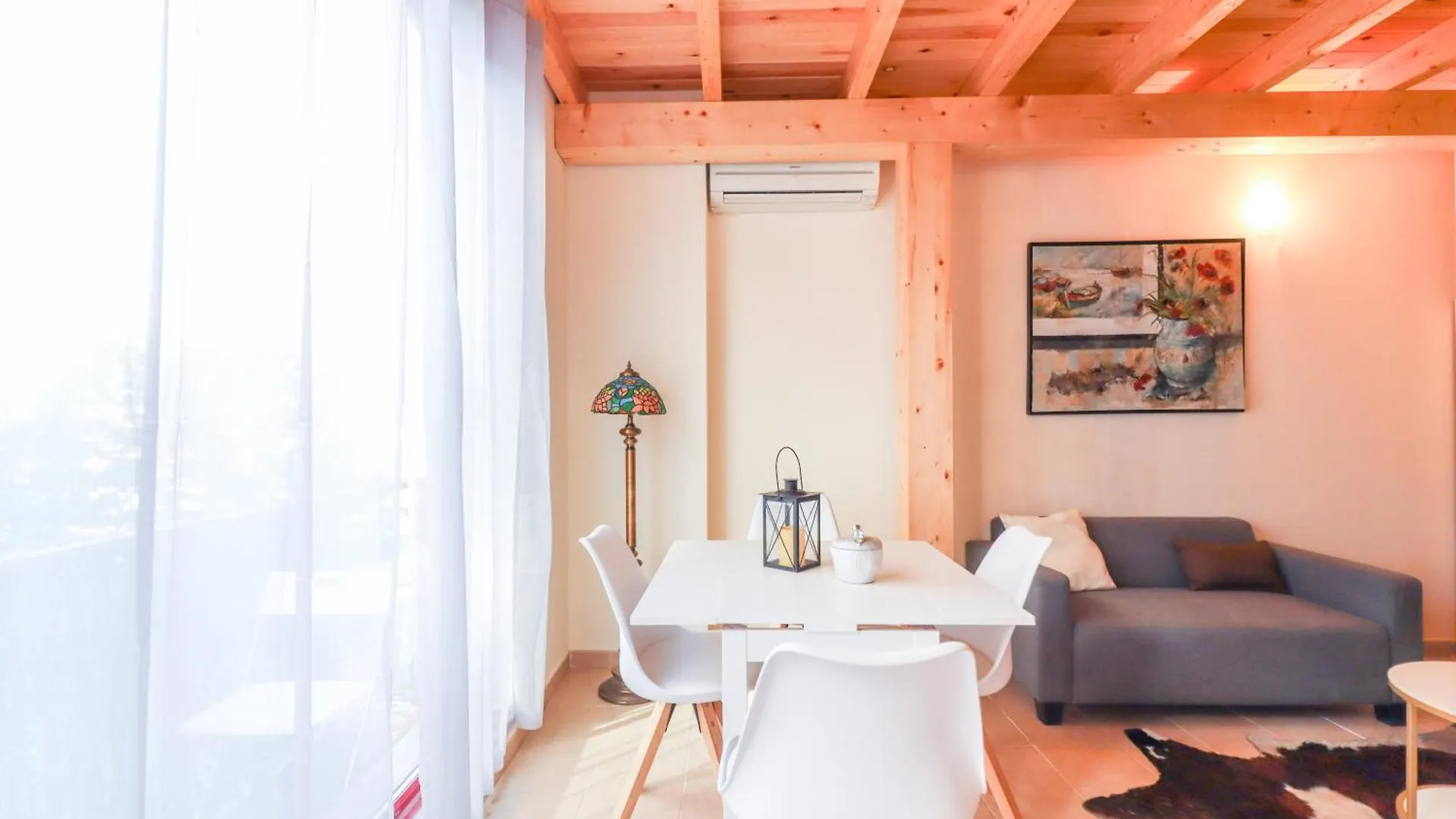 Bright Duplex Apartment For Families-Vicalv Madrid